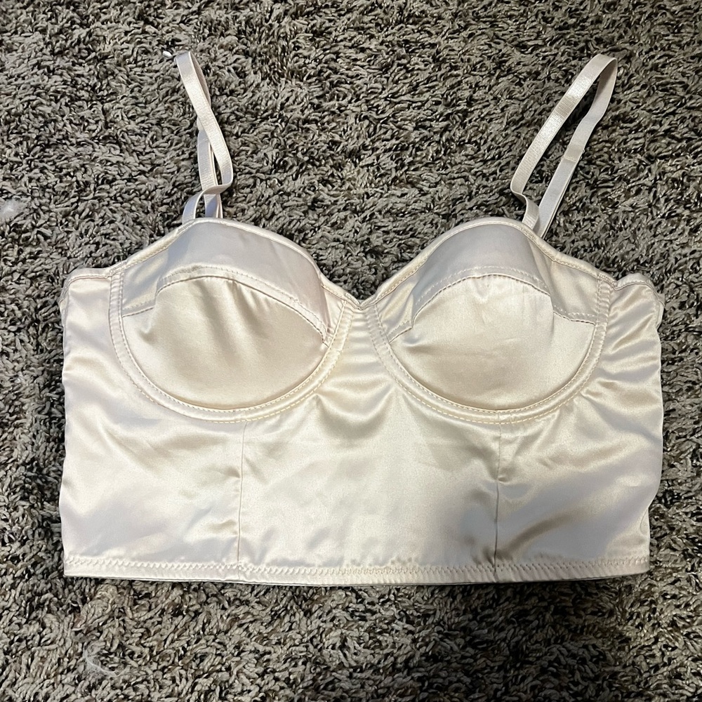 Cupped crop top
